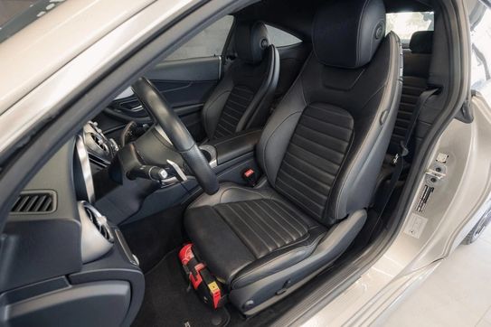 Mercedes Klasa C 300 AMG Line