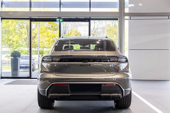 Porsche Macan 4