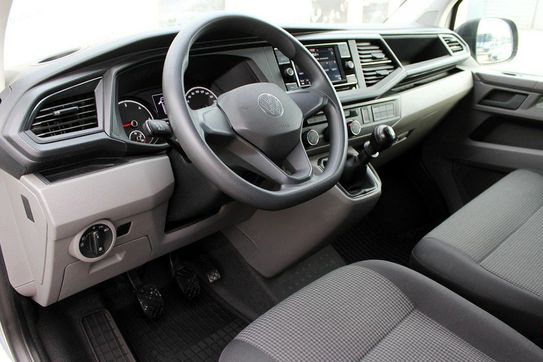 Volkswagen Transporter L2H1