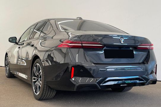 BMW Seria 5 520d xDrive M Sport