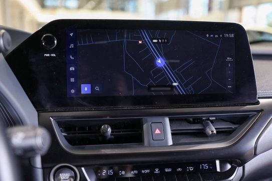 Lexus UX 200 F Sport Design 2WD