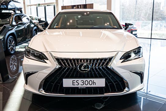 Lexus ES 300h Prestige