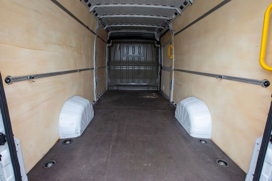 Opel Movano L4H2