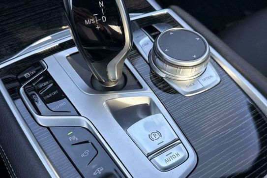 BMW Seria 7 730d xDrive