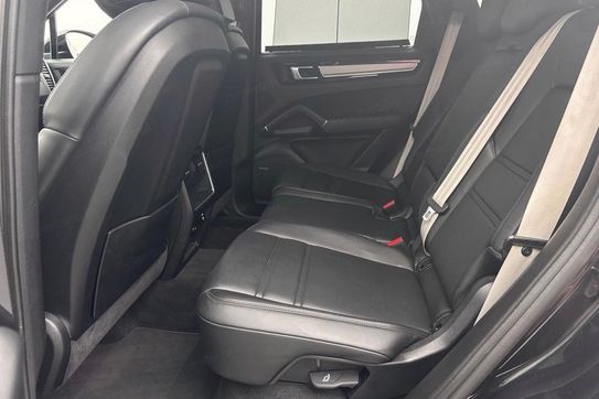 Porsche Cayenne E-Hybrid Platinum Edition