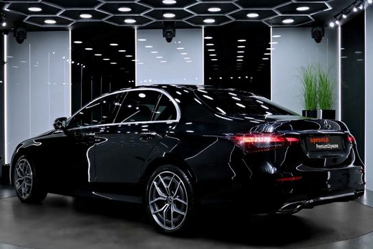 Mercedes Klasa E 220 d 4-Matic 9G-TRONIC