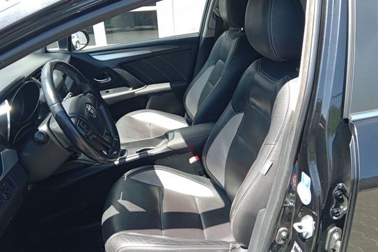 Toyota Avensis 1.8 Premium