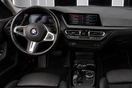 BMW Seria 2 218i M Sport aut