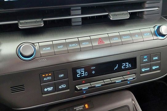 Hyundai Kona Electric 65kWh Smart