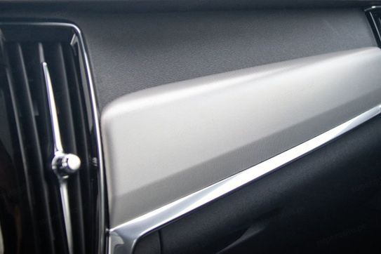 Volvo V90 T6 AWD Plug-In Hybrid Core