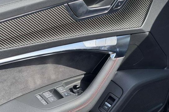 Audi A6 RS6 TFSI quattro Performance Avant