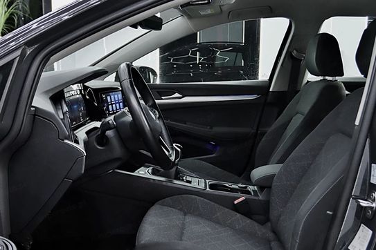 Volkswagen Golf VIII 2.0 TDI Life