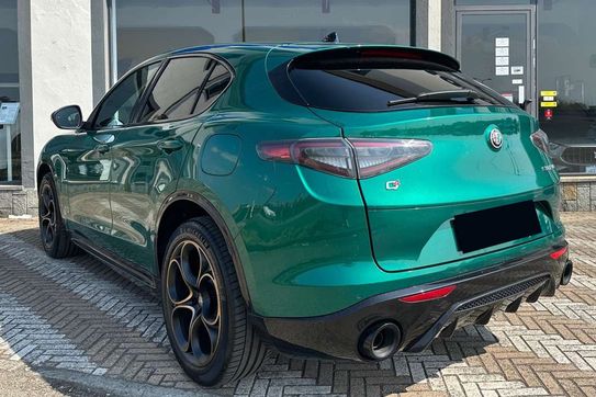 Alfa Romeo Stelvio 2.0 Turbo Intensa Q4