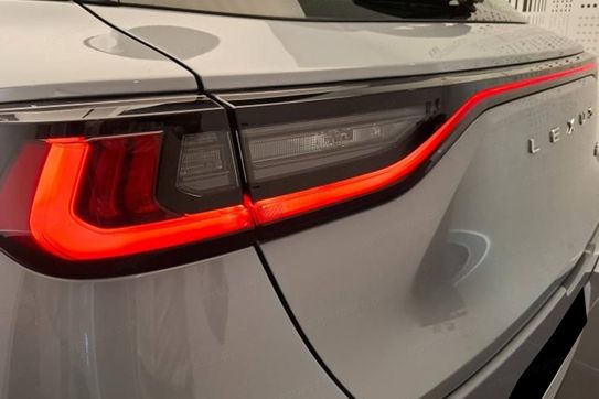 Lexus LBX LBX 1.5 Hybrid