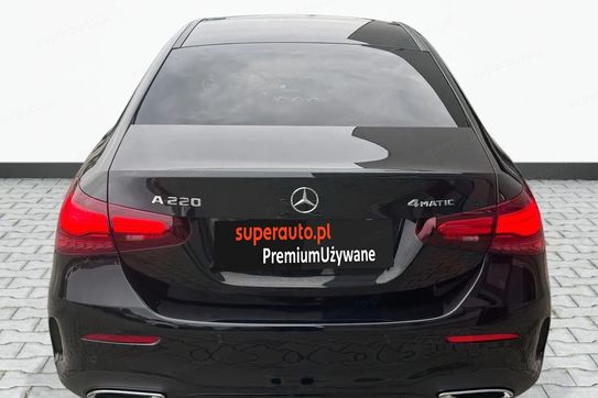 Mercedes Klasa A 220 4MATIC AMG Line