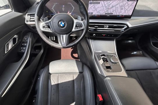 BMW Seria 3 318d M Sport aut