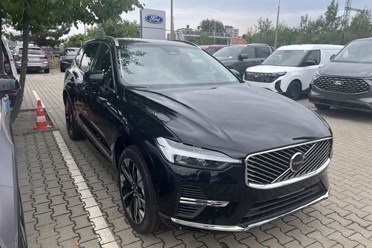 Volvo XC60 T8 Plug-In Hybrid AWD Ultra Bright