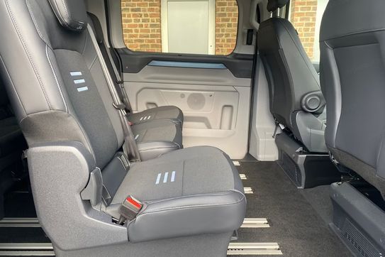 Ford Tourneo Custom 320 L2H1 Active A8 AWD