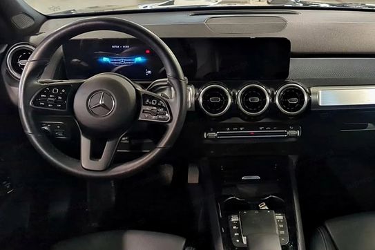Mercedes GLB 200 7G-DCT
