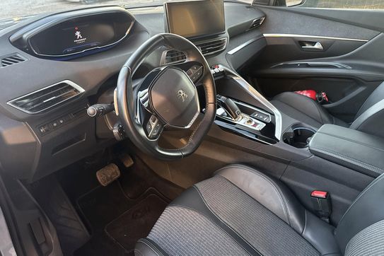 Peugeot 3008 Allure 1.5 BlueHDi  S&S EAT8