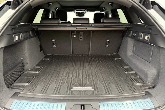 Land Rover Range Rover Velar D200 Dynamic SE