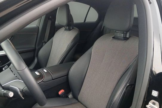 Mercedes E Klasa 200 d Avantgarde