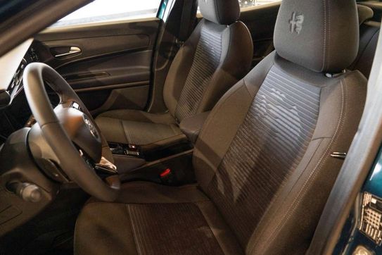 Alfa Romeo Junior Ibrida