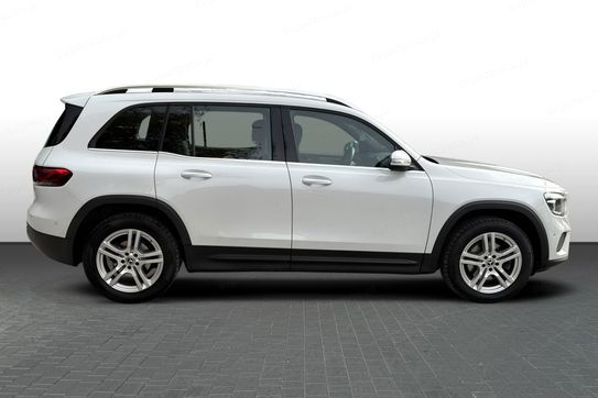 Mercedes GLB 200