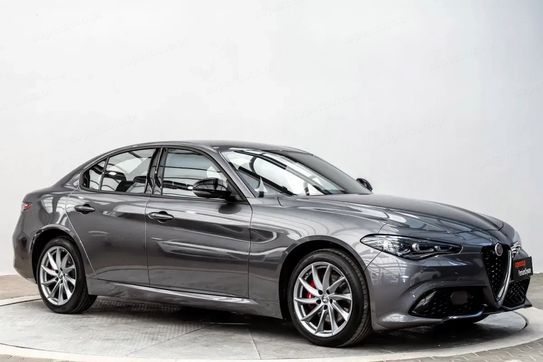 Alfa Romeo Giulia Turbo Sprint Q4