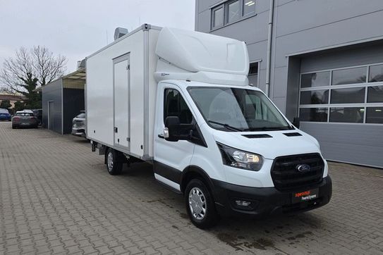 Ford Transit 350 Kontener + Winda