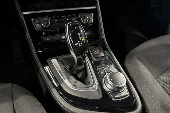 BMW Seria 2 218i aut