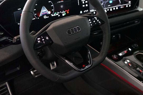 Audi A6 TFSI quattro S line Avant