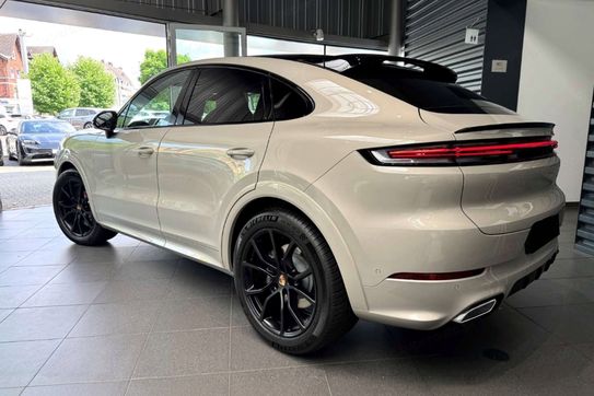 Porsche Cayenne Coupe E-Hybrid