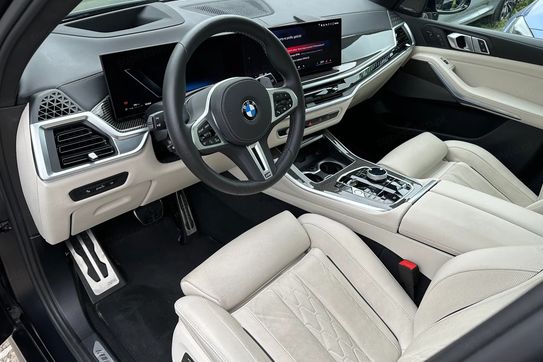 BMW X5 M60i mHEV sport-aut
