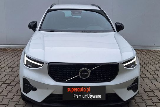 Volvo XC40 B3 Plus Dark