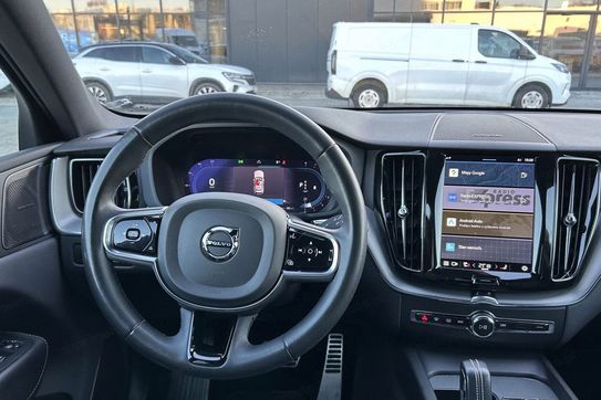 Volvo XC60 B4 B R-Design aut
