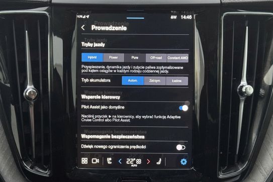 Volvo XC60 T6 Plug-In Hybrid AWD Plus Dark aut