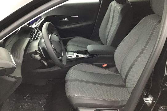 Peugeot 208 ALLURE 1.2 mHEV e-DCS6