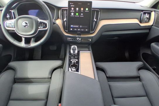 Volvo XC60 B5 B AWD Plus Bright aut