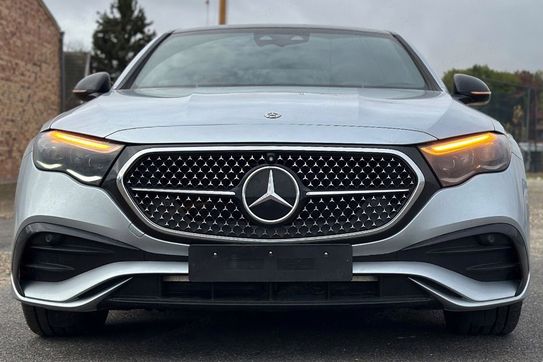 Mercedes Klasa E 300 e 4-Matic AMG