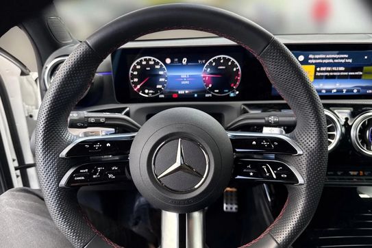 Mercedes Klasa A 200 AMG Line 7G-DCT