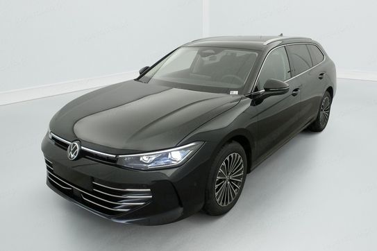 Volkswagen Passat Elegance 1.5 eTSI DSG6