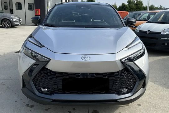 Toyota C-HR Executive 2.0 Plug-in Hybrid Dynamic Force