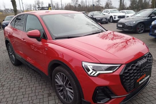 Audi Q3 35 TFSI mHEV S-Line S tronic