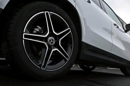 Mercedes GLA 200 AMG Line