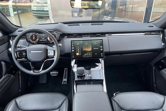Land Rover Range Rover Sport D300 Dynamic HSE