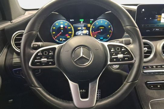 Mercedes GLC 200 4-Matic AMG Line