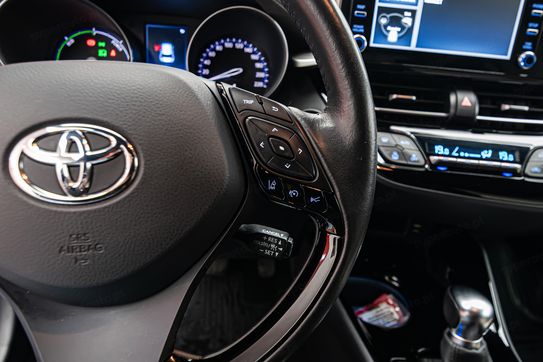 Toyota C-HR 2.0 Hybrid Executive