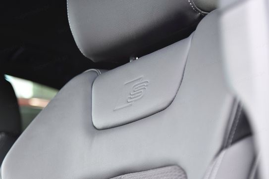 Audi A6 55 TFSI e quattro S Line