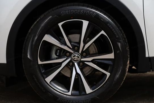 Toyota C-HR Style 2.0 Hybrid Dynamic Force Plug-in